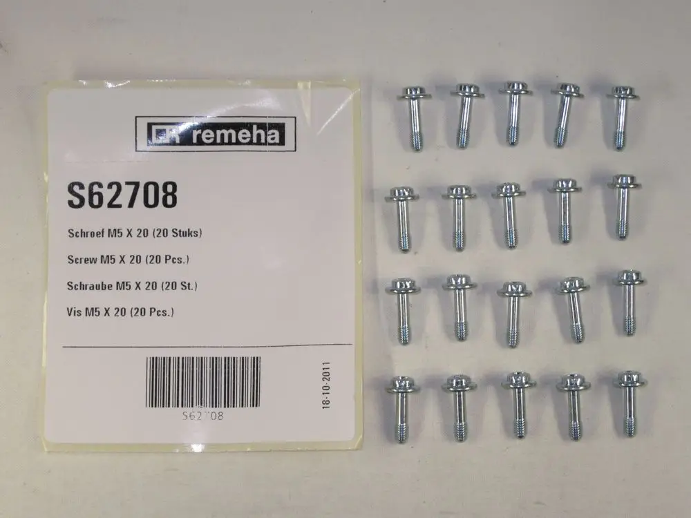 Zwei Nullen Schrauben von Remeha, gleichmäßig angeordnet, auf einem hellen Hintergrund. Verpackung mit Artikelnummer und Beschreibung sichtbar auf der linken Seite.